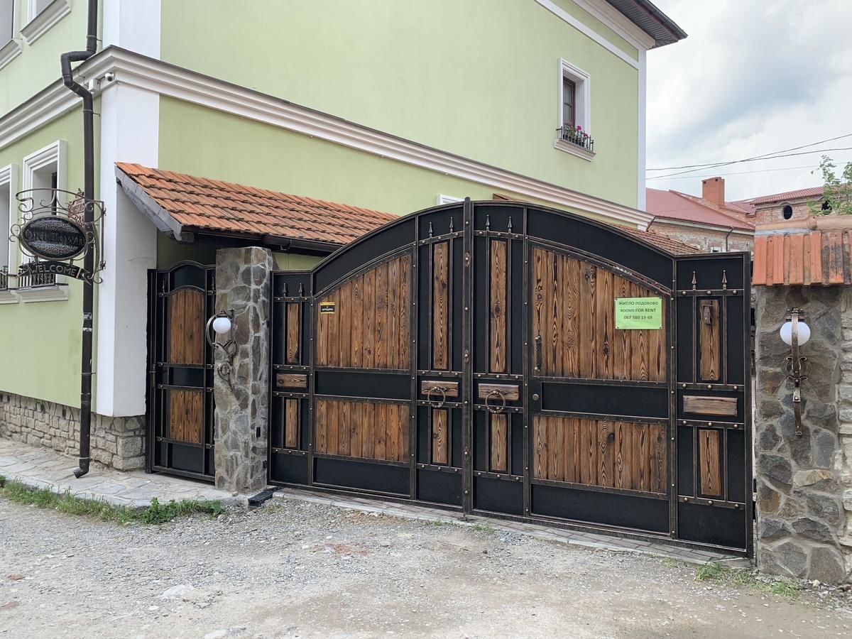Мини-отель Old Town Гостевой Дом Каменец-Подольский